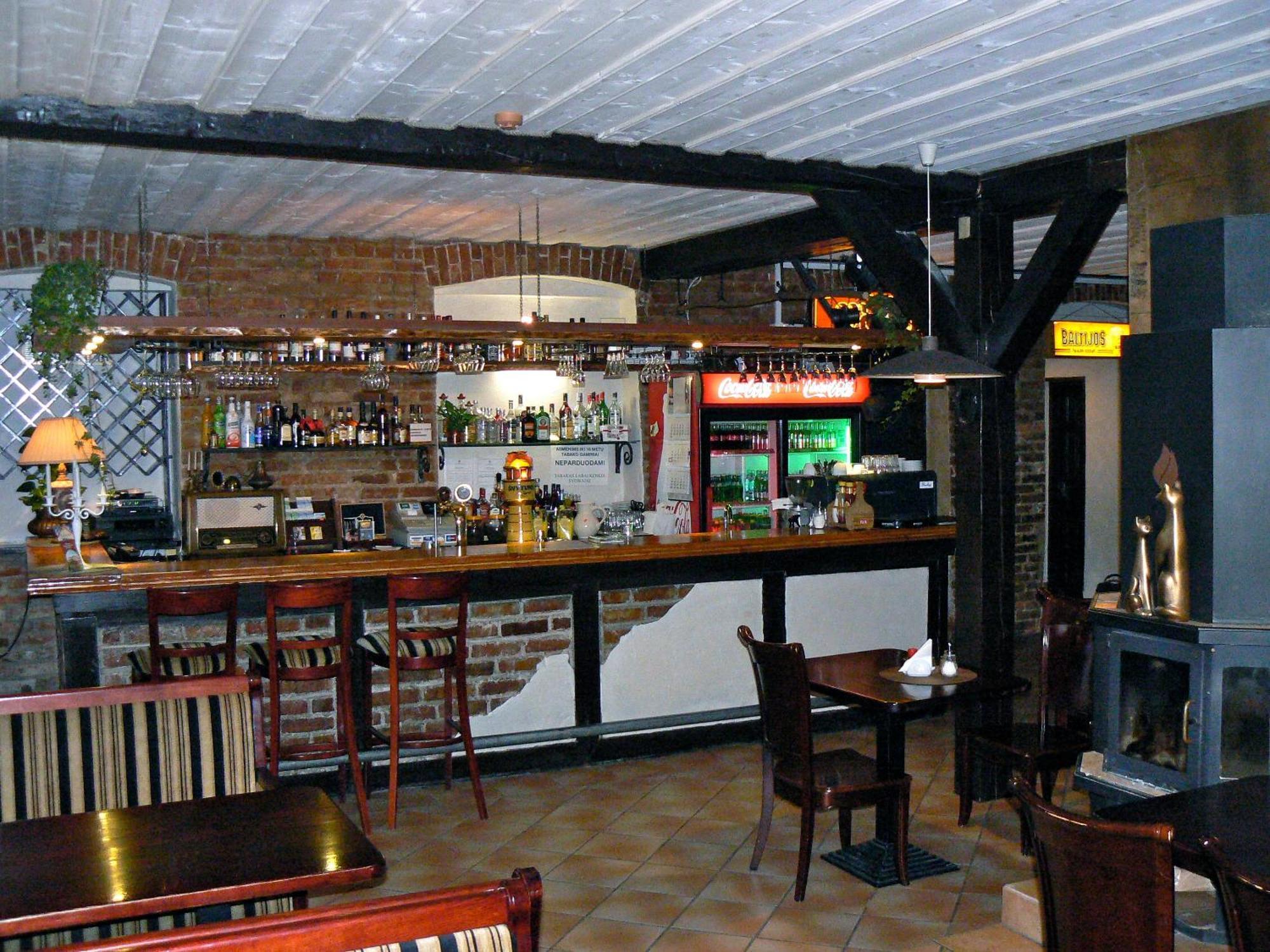 Hotel Sveciu Namai Minge à Priekulė Extérieur photo