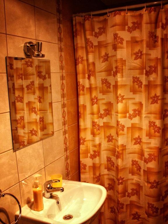 Hotel Sveciu Namai Minge à Priekulė Extérieur photo